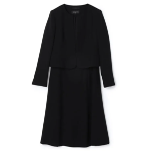 レディース用の喪服の画像